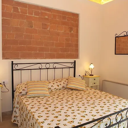 住宿加早餐酒店 Alba