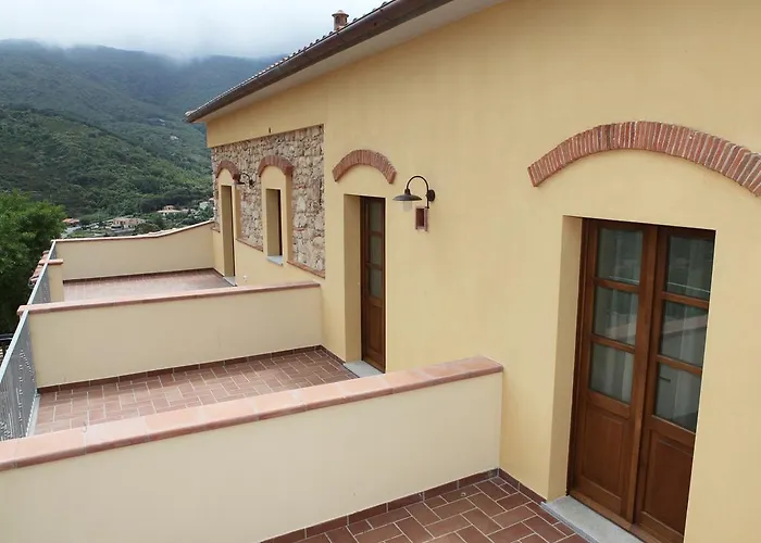 Couette-café Alba 4*