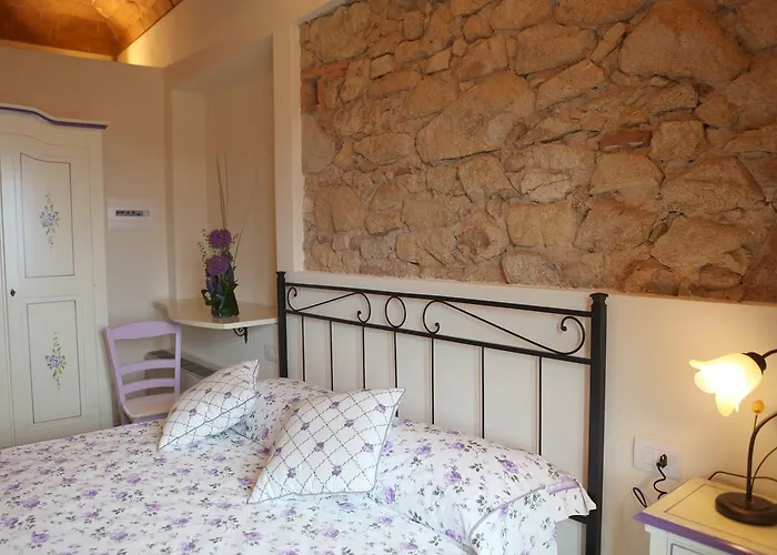 Alba فندق مبيت وإفطار مارتْشانا مارينا